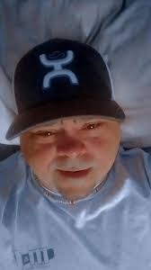 Kari Bruno's Instagram, Twitter & Facebook