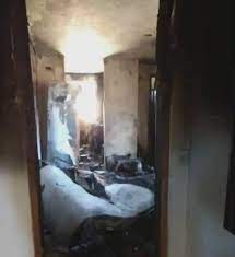 Kinguila hoje oferece informação actualizada do valor do dólar e euro paralelo em angola, calculadora de divisas e as notícias mais relevantes da actualidade económica. Incendio Em Colombo Sozinhas Em Casa Criancas Colocam Fogo Em Apartamento