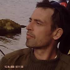 Not the best photo, but in Spain ATM, solar panels charging big Aferiy  which is charging baby Aferiy. Loving the freedom Aferiy gives us. X