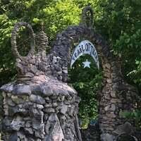 Carved in stone, rolla, phelps county, missouri, съединени щати — място на картата, телефон, мнения. Stubby Stonehenge Rolla Missouri