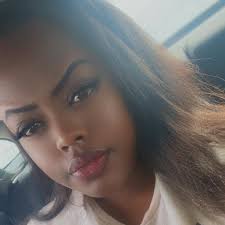 3AM out now featuring me 🔥🔥🔥 this that real throwback RNB type vibe  @itshoneybxby snapped