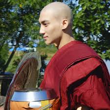 'nam thần' paing takhon đa tài nổi tiếng châu á vừa bị quân đội myanmar bắt giữ sau khi tích cực tham gia. Hot Monk Going Viral Is Revealed To Be A Famous Burmese Chinese Actor