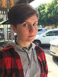 These hair salons near me also use good quality tools like combs, brushes, straightening irons, rings, decorative pins and dryers to enhance your expertise. Got Myself A More Gender Neutral Haircut Today Genderfluid