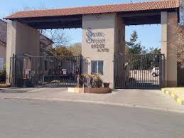 Kings crossing apartments, henrico, va. Week Midrand Properties In Midrand Mitula Homes