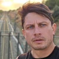 Roger Zavala's Instagram, Twitter & Facebook