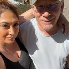 who can do a boudoir photo shoot in Calgary?