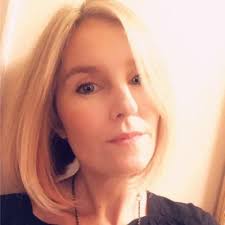 Ashley Reine (@ashleygreine_)