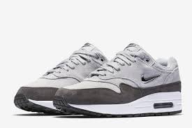 Nike Wmns Air Max 1 Premium Sc Jewel Wolf Grey Og Eukicks Sneaker Magazine Nike Sneakers Women Sneakers Sneaker Magazine