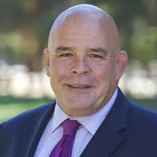 Tia Starling's Instagram, Twitter & Facebook