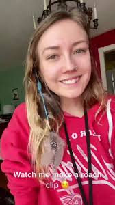 Roaches Clip Feather