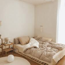 10 Premium Home Lightroom Presets Golden White Presets Etsy In 2020 Minimalist Room Small Room Bedroom Room Ideas Bedroom