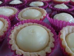 Cucuk dengan garfu sebelum di bakar. Facebook