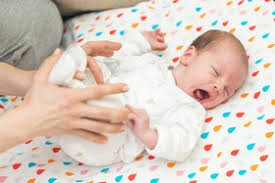 Sollte euer baby weiße flecken am oder im mund haben, kann eine pilzinfektion vorliegen. Durchfall Bei Baby Und Kleinkind Ursachen Und Tipps
