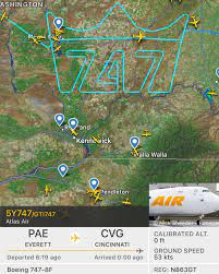 End of an era. The last @boeing #747 delivered today, right now. Great art  in the sky on departure! #queen #queenoftheskies #atlasair