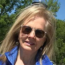 Good morning from Italy. I will be visiting Iceland in August. So,  presumably, the weather should be pleasant and not too problematic. Do you  think these shoes will be suitable? Or is