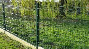 Pose De Cloture Avec Plaque De Soubassement Idee Grillage