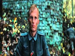 W okupowanej przez nazistów francji oddział złożony z amerykanów żydowskiego pochodzenia planuje zamach na hitlera. Bekarty Wojny Youtube