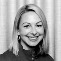 Judith Mackenzie's Instagram, Twitter & Facebook