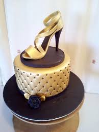 50th Birthday Cupcakes Black And Gold Gold And Black Stiletto Birthday Cake Girlbirthdaycakes Black And Gold Birthday Cake 50th Birthday Cake For Women Birthday Cake Girls