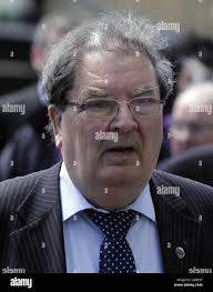 Former SDLP Leader John Hume attends the funeral of former Taoiseach Dr.  Garret FitzGerald at Sacred Heart Church in Donnybrook, Dublin Stock Photo 