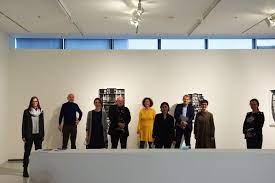 Niddastraße 63, 60329 франкфурт, германия. Auf Der Suche Nach Licht Im Dunkel Ein Symposium Der Dz Bank Kunstsammlung Foto Kunst Theorie