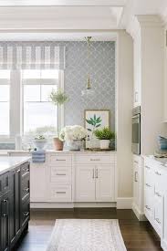 blue backsplash tiles