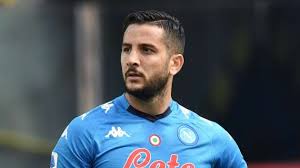 Manolas' impressive first year with his club garnered interest from many other european sides, including premier league giants arsenal, though the player's agent, mino raiola, said that manolas was not interested in discussing the rumours: Do It Inexplicable At The Last Second The Report Cards Of Manolas All From 5 To Down Archyde