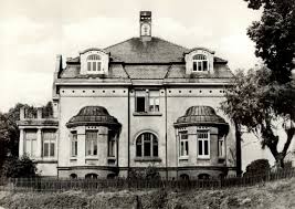 Finden sie die besten angebote für haus jugendstil sachsen. Datei Jugendstil Haus In Boizenburg Jpg Wikipedia
