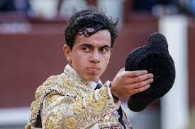 VUELTA AL RUEDO: Hoy Juan de Castilla por Eugenio de Mora