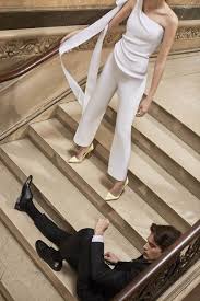 Hochzeitskleider 2014 carolina herrera brautmode new york. Neue Brautkleider Von Carolina Herrera Fur 2019 Pure Eleganz Brautmode Hochzeitsanzuge Fur Frauen Anzug Hochzeit
