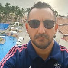 Ross Ayala (@ShioAv)