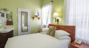 Utforska ett populärt historiskt museum som key west lighthouse and keeper's quarters museum, harry s. The Palms Hotel Key West Fl Ab 183 Agoda Com