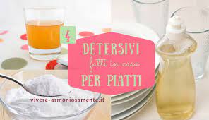 Preparazione del detersivo naturale per piatti fatto in casa. Detersivo Piatti Fatto In Casa Naturale Ed Ecologico 4 Ricette Semplici