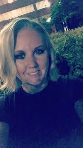 Faye Cottrell's Instagram, Twitter & Facebook