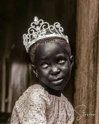 Ife Morris's Instagram, Twitter & Facebook