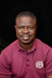 Please it's my Birthday.Join in wishing me a glorious Happy birthday.