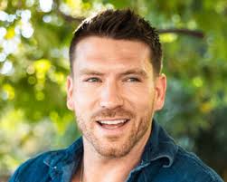 Exclusive Interview: Pop Culturalist Chats with Jenna Paulette