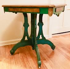 Sold Gorgeous Green Eastlake Table End Table Side Table Etsy Shabby Chic Furniture Chic Furniture Shabby Chic Dining Tables