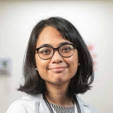 Saundra Webb's Instagram, Twitter & Facebook