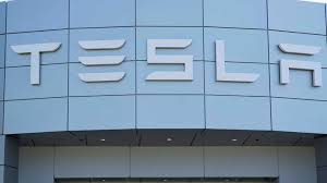 However, inclusion in the s&p 500 is not automatic for companies that report four consecutive. Tesla Inclusion Won T Make S P 500 Index Much Pricier Goldman