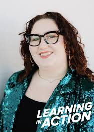 👏🎓Carly Nieman is a Business Management major from Kenosha, WI. Carly is  dedicated to giving back not only to her local community, but also to  communities around the world. She has completed