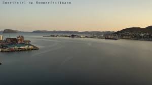 Hammerfest is a town that is also the administrative centre of hammerfest municipality in troms og finnmark county, norway. Hammerfest Smarthotel Hammerfest Webcam Galore