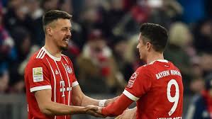 2017 fifa konfederasyon kupası'nı kazanarak sekiz forma kazandı ve kıdemli takım için beş gol attı. Bundesliga Robert Lewandowski And Sandro Wagner Bayern Munich Enjoy Striking Options For The First Time In Years