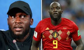 According to the sun, the belgian netted brunette beauty sarah mens, who he met on holiday in the us back in 2016. Romelu Lukaku Girlfriend Is The Belgium Striker Single Who Is Sarah Mens Celebrity News Showbiz Tv Express Co Uk