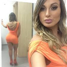 Veja algumas fotos do antes e depois de andressa urach, a famosa miss bumbum do programa a fazenda. Apos Cirurgia Estado De Saude De Andressa Urach E Grave Portal Do Litoral Pb Portal Do Litoral Pb