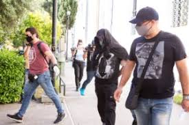 Έγκλημα στα γλυκά νερά γλυκά νερά δολοφονία. Egklhma Sta Glyka Nera Kata8esh Kleidi Apo Thn Psyxologo Ths Karolain Ellada Eidhseis