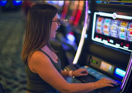 Winning Online Slot Strategies – How To Play Smart At Online Casinos