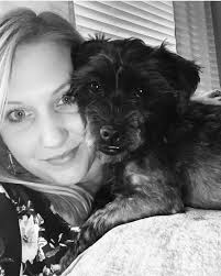 Awwww my baby lost her front baby teefs ♥️