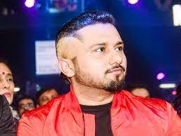 Honey Singh Honey Singh Courts Another Controversy Punjab Women Commission Demands Ban On Makhna Over Lewd Lyrics Within a few hours of uploading, honey singh's video is ranking. honey singh courts another controversy