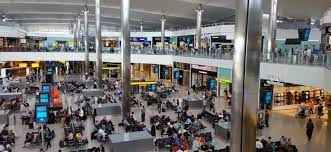 Réservez au moins 2 semaines avant le départ pour obtenir un prix moins cher que la moyenne. Flughafen London Heathrow Transfer Vom Und Zum Flughafen